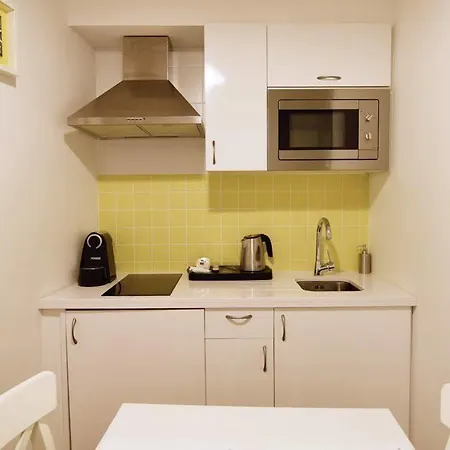 Restauradores Apartman *
